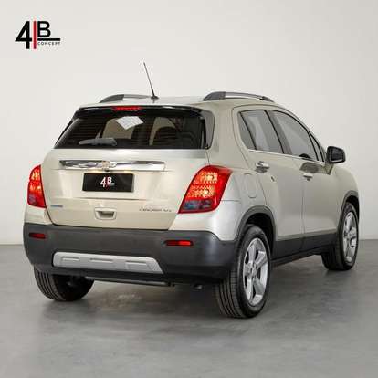 CHEVROLET-TRACKER-2015