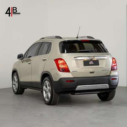 CHEVROLET-TRACKER-2015