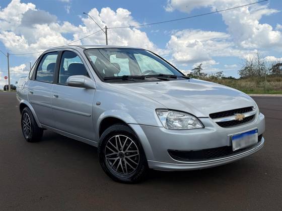CHEVROLET CLASSIC 1.0 MPFI LS 8V FLEX 4P MANUAL