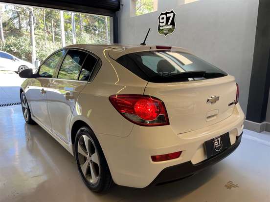 CHEVROLET-CRUZE-1.8 LT SPORT6 16V FLEX 4P AUTOMÁTICO CHEVROLET-CRUZE-2012