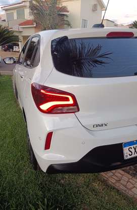 CHEVROLET-ONIX-2024