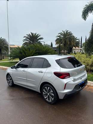 CHEVROLET-ONIX-2022