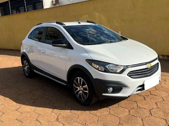 CHEVROLET-ONIX-1.4 MPFI ACTIV 8V FLEX 4P AUTOMÁTICO CHEVROLET-ONIX-2018