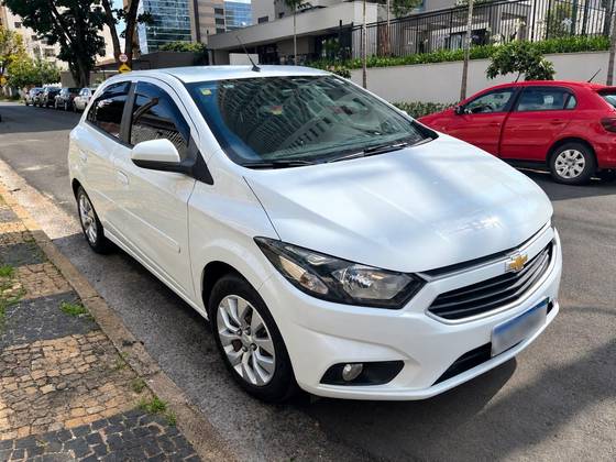 CHEVROLET ONIX 1.4 MPFI LT 8V FLEX 4P MANUAL