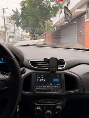 CHEVROLET-ONIX-2015
