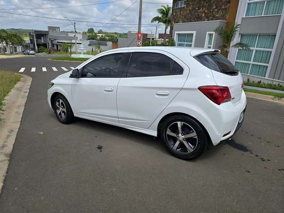 CHEVROLET-ONIX-1.4 MPFI LTZ 8V FLEX 4P AUTOMÁTICO CHEVROLET-ONIX-2018