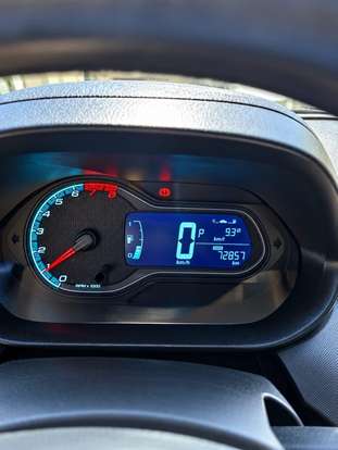 CHEVROLET-ONIX-2015