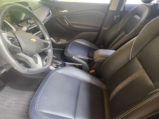 CHEVROLET-TRACKER-2023