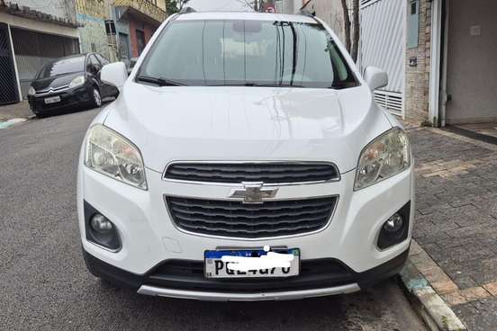CHEVROLET-TRACKER-2014