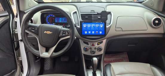 CHEVROLET-TRACKER-2014