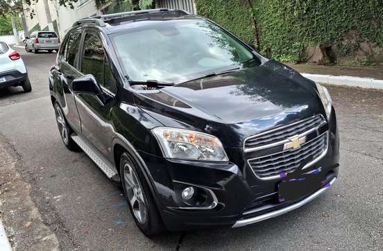 CHEVROLET-TRACKER-2015
