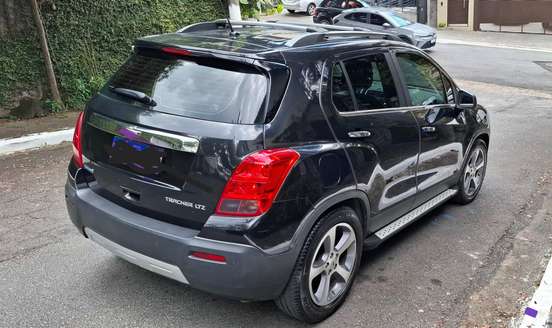 CHEVROLET-TRACKER-2015