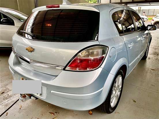 CHEVROLET-VECTRA-2.0 MPFI GT HATCH 8V FLEX 4P MANUAL CHEVROLET-VECTRA-2009