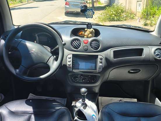 CITROËN-C3-1.4 I GLX 8V FLEX 4P MANUAL CITROËN-C3-2010