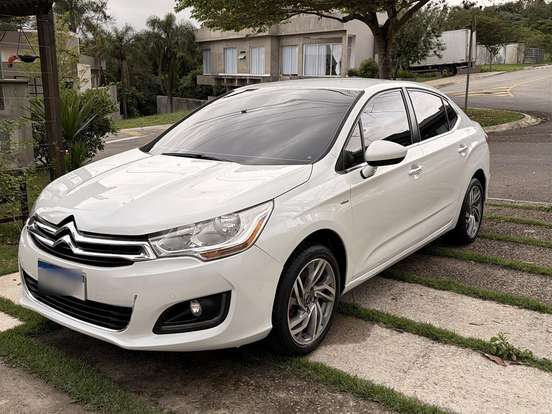 CITROËN-C4 LOUNGE-1.6 EXCLUSIVE 16V TURBO GASOLINA 4P AUTOMÁTICO CITROËN-C4 LOUNGE-2013