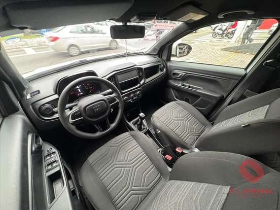 FIAT-STRADA-2024