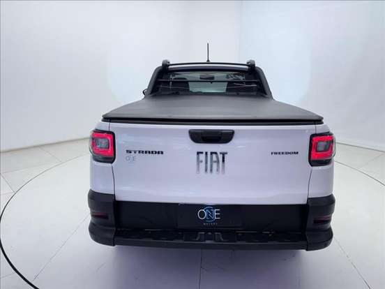 FIAT-STRADA-2023
