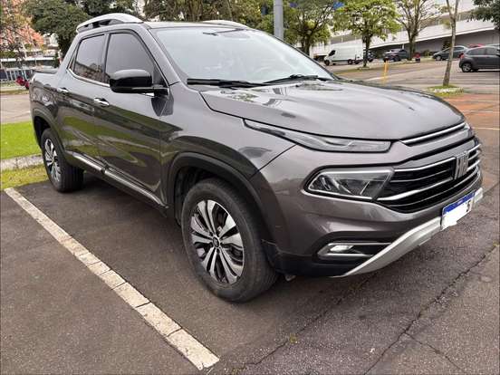 FIAT-TORO-1.3 TURBO 270 FLEX VOLCANO AT6 FIAT-TORO-2023