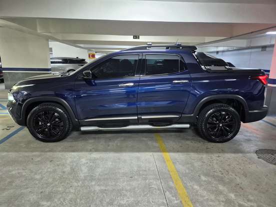 FIAT-TORO-2021