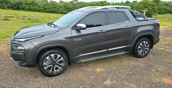 FIAT TORO 2.2 TURBO DIESEL RANCH 4WD AT9