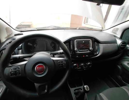 FIAT-UNO-2016