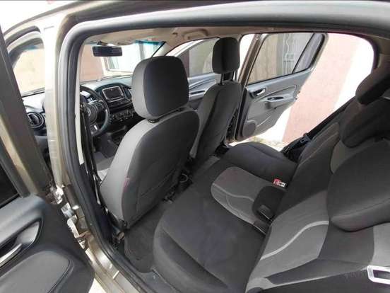 FIAT-UNO-1.4 EVO WAY 8V FLEX 4P MANUAL FIAT-UNO-2016