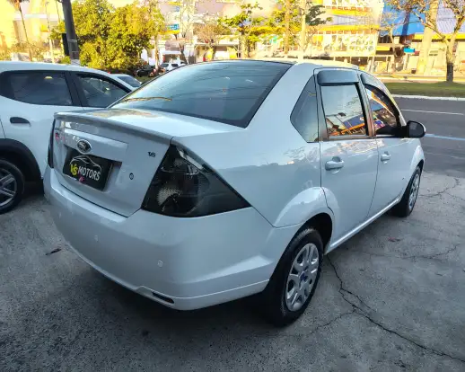 FORD-FIESTA-2013