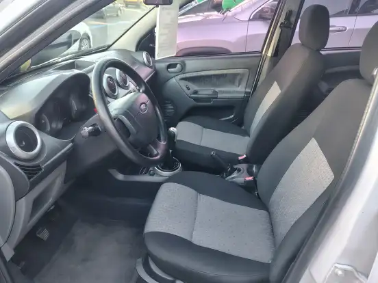 FORD-FIESTA-1.6 ROCAM SEDAN 8V FLEX 4P MANUAL FORD-FIESTA-2013