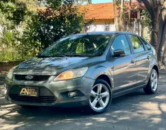 FORD FOCUS 1.6 GL 16V FLEX 4P MANUAL FORD FOCUS 1.6 GL 16V FLEX 4P MANUAL