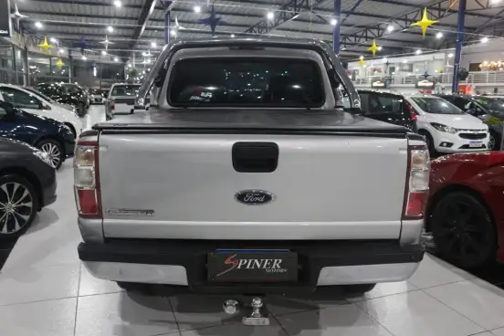 FORD-RANGER-2012
