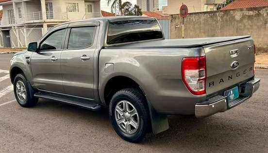 FORD-RANGER-2013