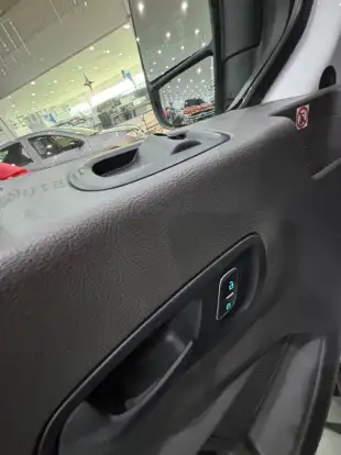 FORD-TRANSIT-2025