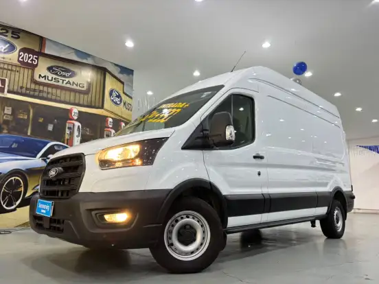 FORD-TRANSIT-2025