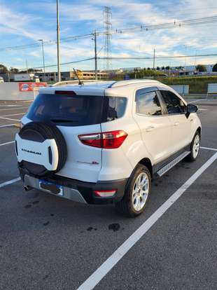 FORD-ECOSPORT-2017