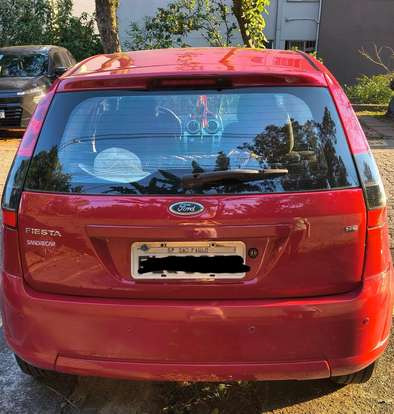 FORD-FIESTA-2013