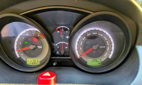FORD-FIESTA-2013