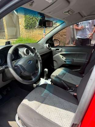 FORD-FIESTA-2013