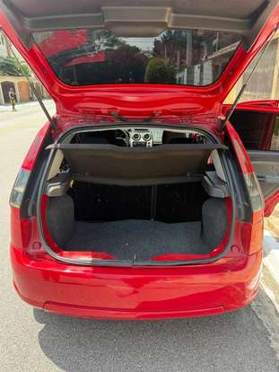FORD-FIESTA-2013
