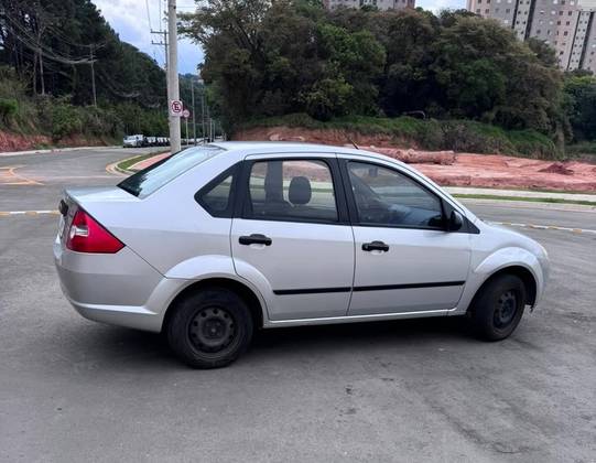 FORD FIESTA 1.6 MPI SEDAN 8V FLEX 4P MANUAL