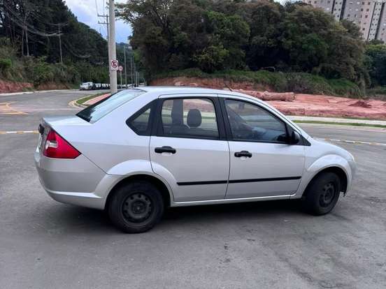 FORD-FIESTA-1.6 MPI SEDAN 8V FLEX 4P MANUAL FORD-FIESTA-2006