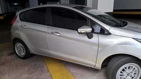 FORD-FIESTA-2016
