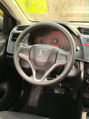 HONDA-CITY-2015