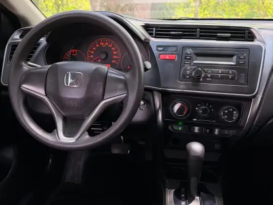 HONDA-CITY-1.5 LX 16V FLEX 4P AUTOMÁTICO HONDA-CITY-2015