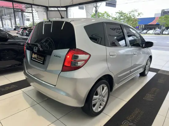 HONDA-FIT-1.5 EX 16V FLEX 4P AUTOMÁTICO HONDA-FIT-2009
