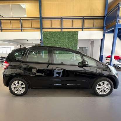 HONDA-FIT-2012