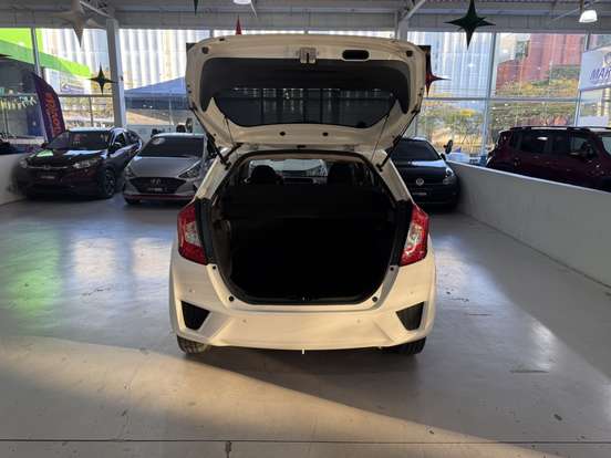HONDA-FIT-1.5 LX 16V FLEX 4P MANUAL HONDA-FIT-2016