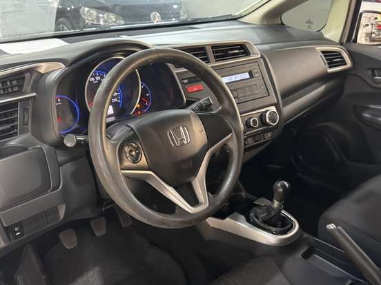 HONDA-FIT-1.5 LX 16V FLEX 4P MANUAL HONDA-FIT-2016