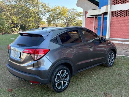HONDA-HR-V-1.8 16V FLEX LX 4P AUTOMÁTICO HONDA-HR-V-2016