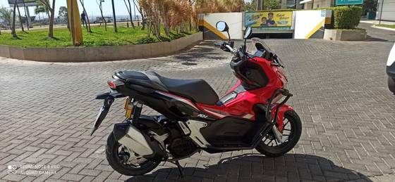 HONDA ADV 