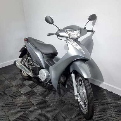 HONDA-BIZ 125 ES-2012